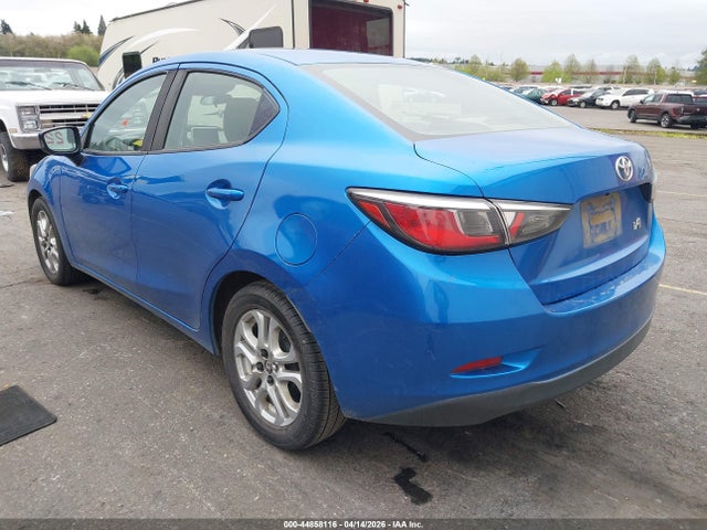 3MYDLBYV2HY157293 Toyota YARIS IA