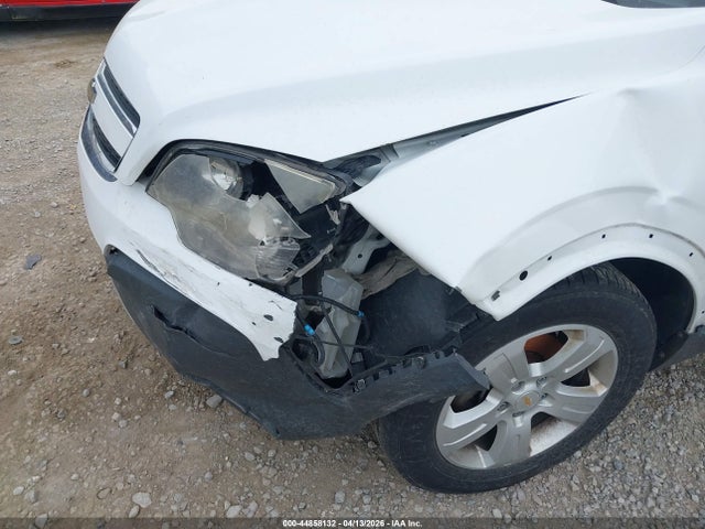 2015 Chevrolet Captiva Sport 2ls მანქანა იყიდება აუქციონზე, vin: 3GNAL2EK8FS518416, აუქციონის ნომერი: 44858132