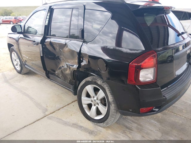2014 Jeep Compass Sport მანქანა იყიდება აუქციონზე, vin: 1C4NJCBA1ED718893, აუქციონის ნომერი: 44858149