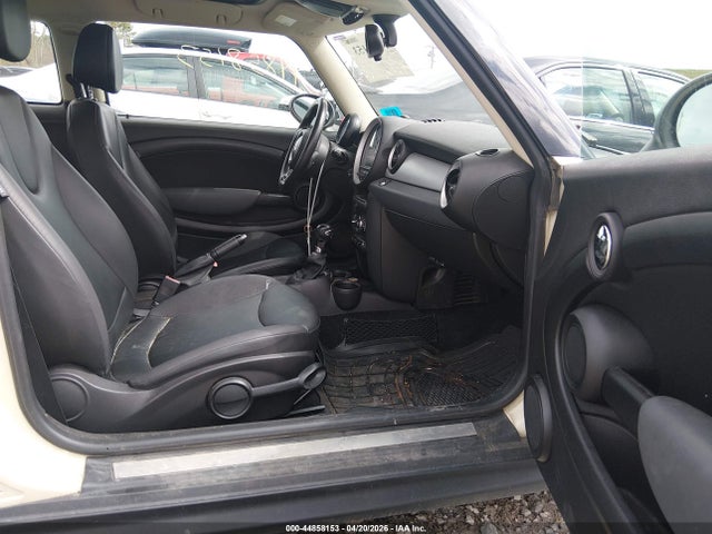 2012 MINI COOPER WMWSU3C55CT259332 Photo 4