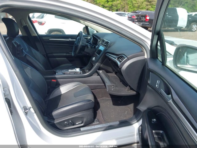 2019 FORD FUSION HYBRID 3FA6P0RU1KR141082 Photo 4