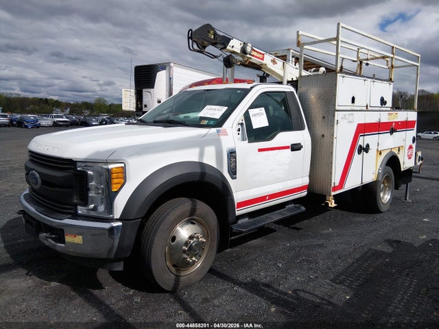 44858201 :رقم المزاد ، 1FDUF5GY2HED21489 vin ، 2017 Ford F-550 Chassis Xl مزاد بيع