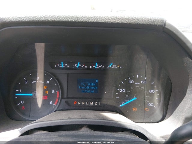 44858201 :رقم المزاد ، 1FDUF5GY2HED21489 vin ، 2017 Ford F-550 Chassis Xl مزاد بيع