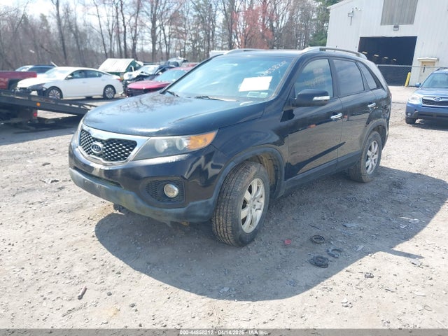2011 KIA SORENTO 5XYKT4A11BG081036 Photo 1