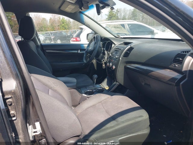2011 KIA SORENTO 5XYKT4A11BG081036 Photo 4