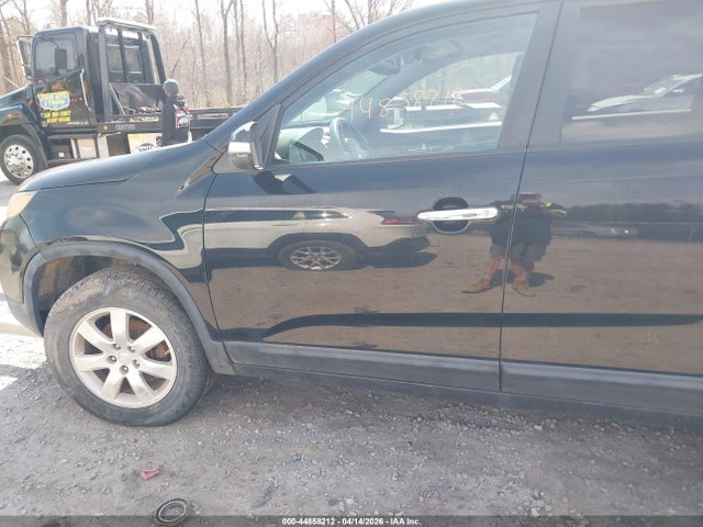 2011 KIA SORENTO 5XYKT4A11BG081036 Photo 5