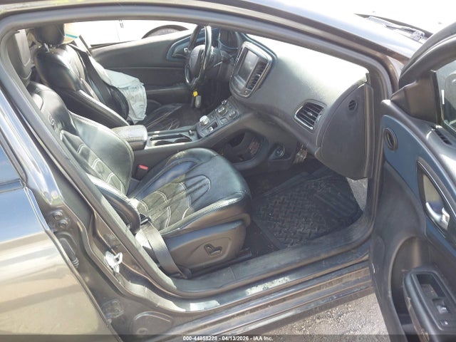 44858228 :رقم المزاد ، 1C3CCCBB7FN614547 vin ، 2015 Chrysler 200 S مزاد بيع