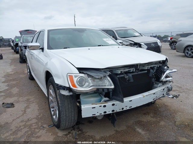 Aukcja sprzedaży 2011 Chrysler 300c, vin: 2C3CA6CT8BH580751, numer aukcji: 44858240