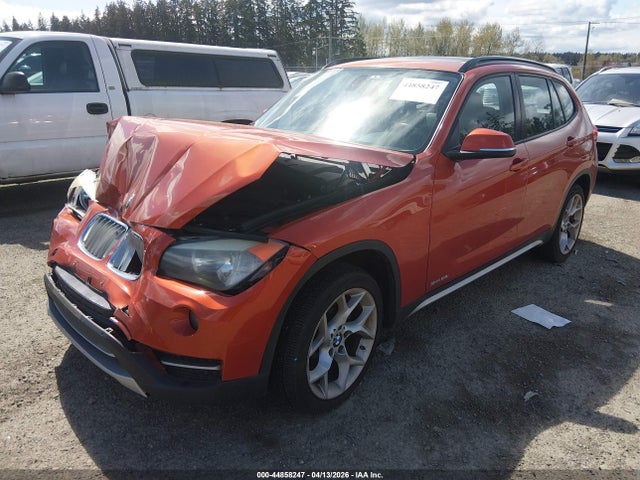 2013 BMW X1 WBAVM1C52DVW42846 Photo 1