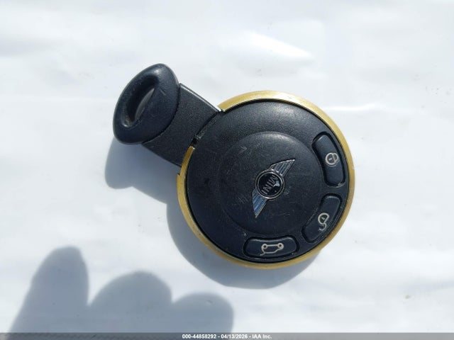 2016 MINI COUNTRYMAN WMWZB3C55GWR49235 Photo 10