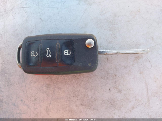 Продаж на аукціоні авто 2012 Volkswagen Tiguan S, vin: WVGAV7AX5CW523926, номер лоту: 44858300