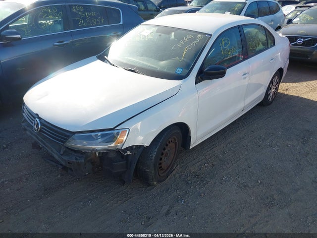 44858319 :رقم المزاد ، 3VW2K7AJ3CM463493 vin ، 2012 Volkswagen Jetta 2.0l S مزاد بيع