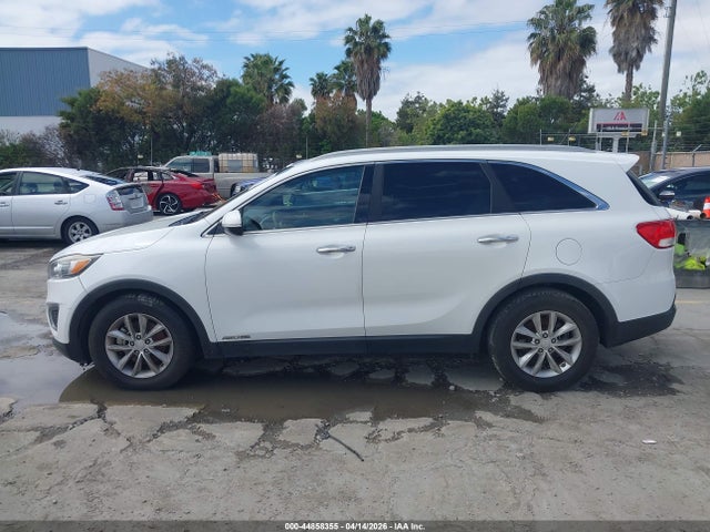 5XYPGDA51GG173994 KIA Sorento 3.3l Lx