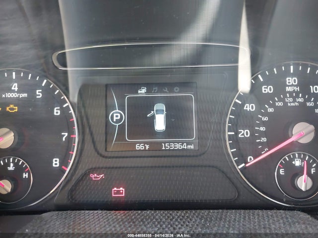 5XYPGDA51GG173994 KIA Sorento 3.3l Lx