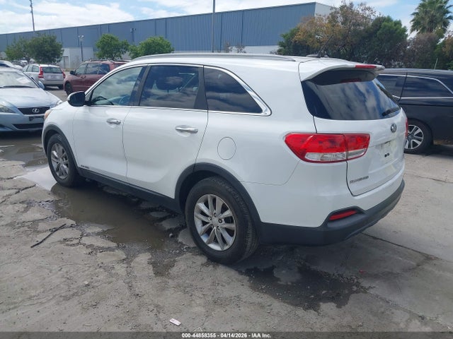 5XYPGDA51GG173994 KIA Sorento 3.3l Lx
