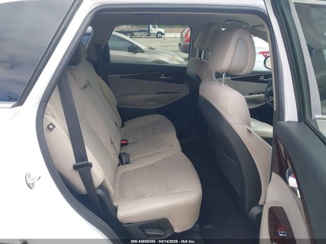 5XYPGDA51GG173994 KIA Sorento 3.3l Lx