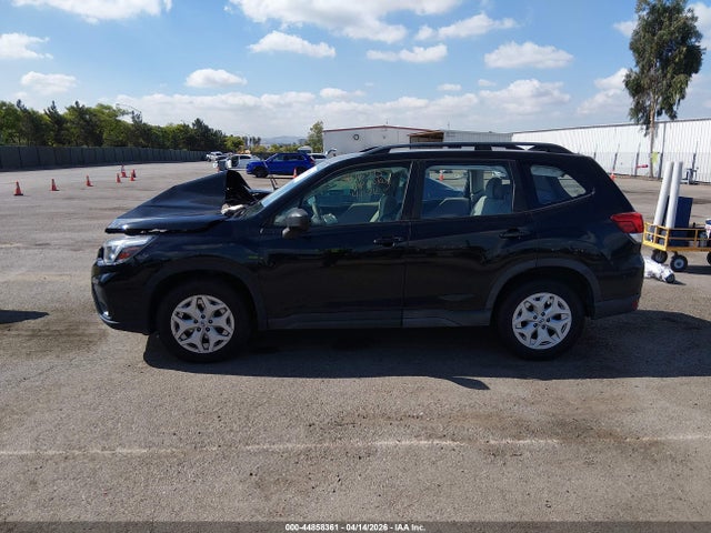 Subaru Forester 2019 JF2SKACC1KH578550 Image 14