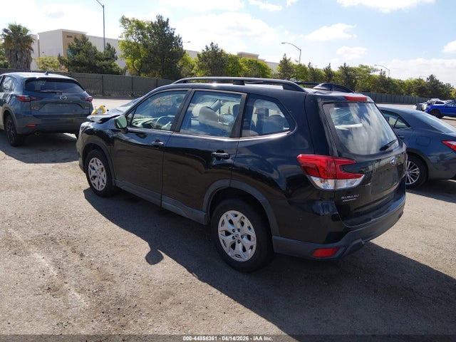 Subaru Forester 2019 JF2SKACC1KH578550 Image 3
