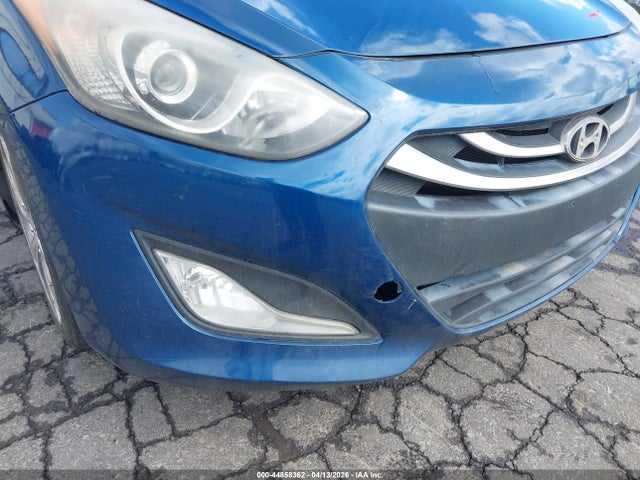 KMHD35LH1EU215986 Hyundai ELANTRA GT