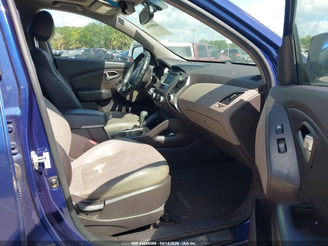 2011 HYUNDAI TUCSON KM8JU3ACXBU187001 Photo 4