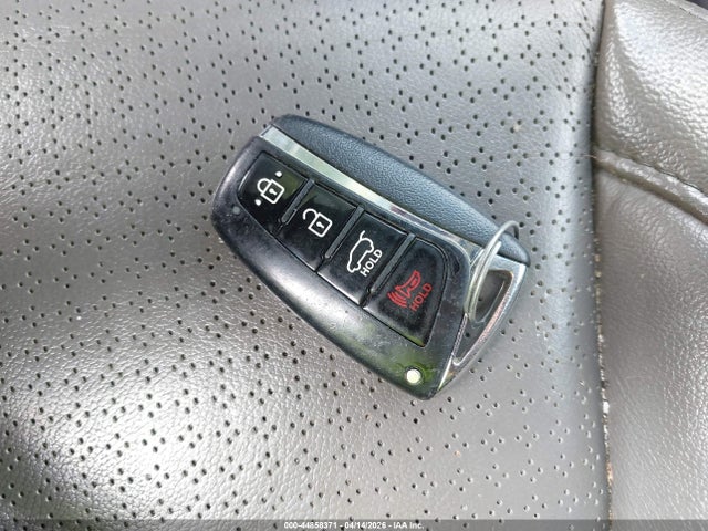 Продаж на аукціоні авто 2013 Hyundai Santa Fe Sport, vin: 5XYZU3LB4DG073852, номер лоту: 44858371