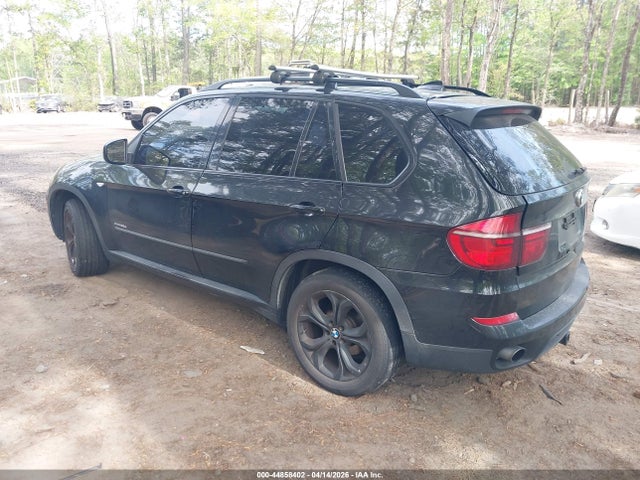 2012 BMW X5 5UXZW0C57CL671390 Photo 2
