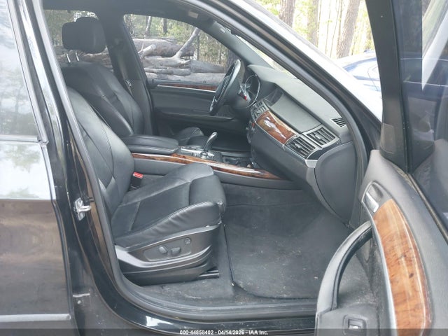 2012 BMW X5 5UXZW0C57CL671390 Photo 4