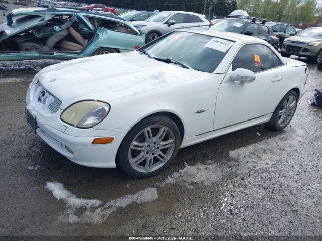 Aukcja sprzedaży 2004 Mercedes-benz Slk 320, vin: WDBKK65F74F311204, numer aukcji: 44858445