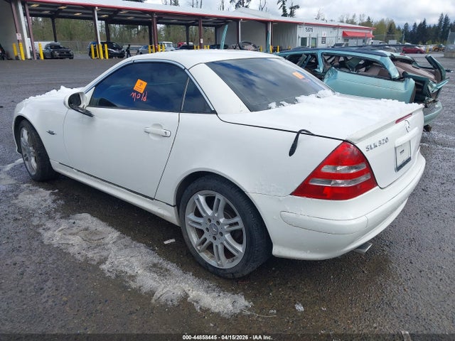 Aukcja sprzedaży 2004 Mercedes-benz Slk 320, vin: WDBKK65F74F311204, numer aukcji: 44858445