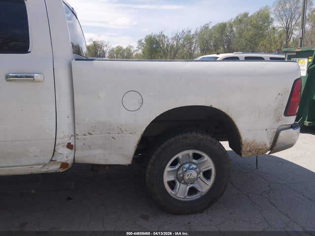 Aukcja sprzedaży 2018 Ram 2500 Slt  4x2 6'4 Box, vin: 3C6TR4DT8JG215158, numer aukcji: 44858468