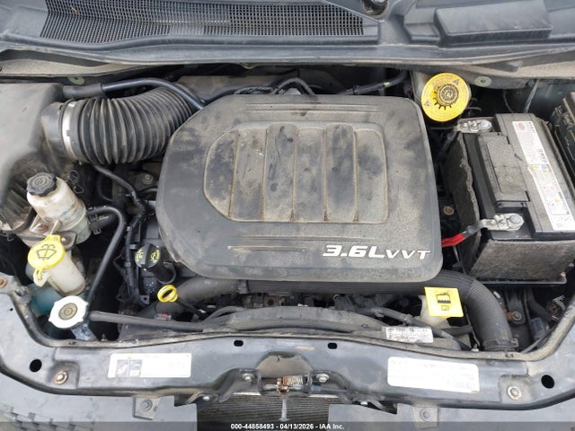 44858493 :رقم المزاد ، 2C4RDGBGXFR641573 vin ، 2015 Dodge Grand Caravan American Value Pkg مزاد بيع