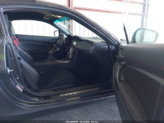Scion FR-S 2015 JF1ZNAA1XF8713963 Image 5