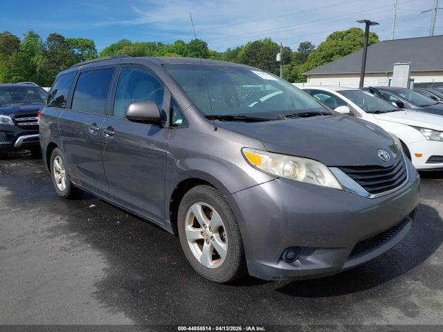 2014 TOYOTA SIENNA 5TDKK3DC0ES445223
