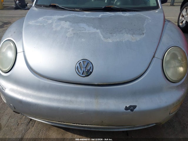 2000 Volkswagen New Beetle Gl მანქანა იყიდება აუქციონზე, vin: 3VWBA21C3YM423073, აუქციონის ნომერი: 44858515