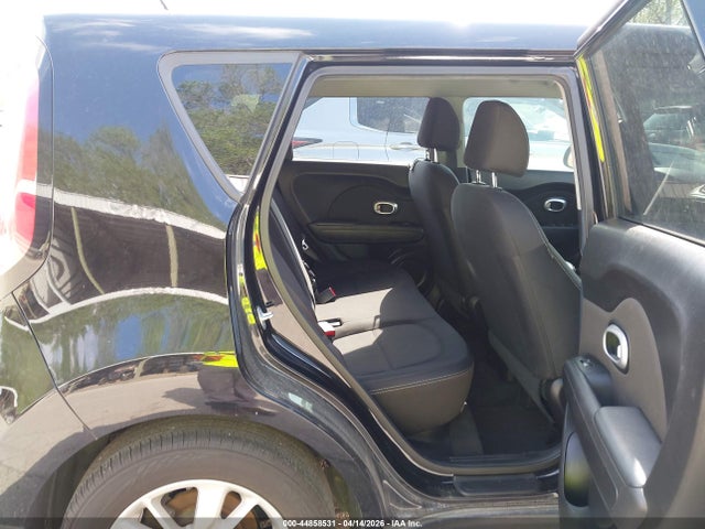 Продажа на аукционе авто 2017 Kia Soul, vin: KNDJN2A20H7443933, номер лота: 44858531