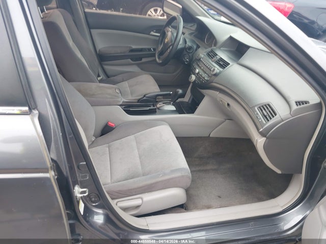 44858548 :رقم المزاد ، 1HGCP26319A110344 vin ، 2009 Honda Accord 2.4 Lx مزاد بيع