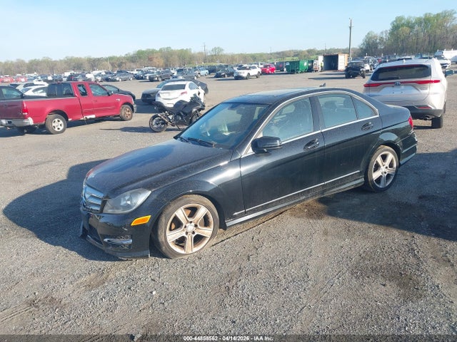 Продажа на аукционе авто 2012 Mercedes-benz C 300 Luxury 4matic/sport 4matic, vin: WDDGF8BB5CR195044, номер лота: 44858562