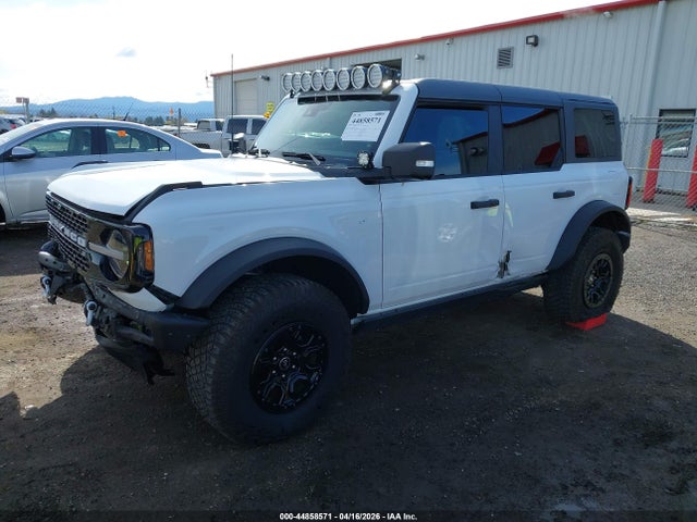 Ford Bronco Wildtrak 2024 1FMEE2BP1RLB15856 Image 2