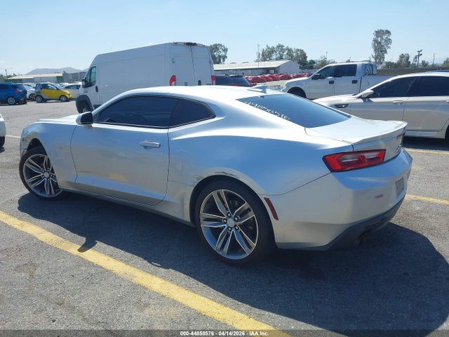 2016 CHEVROLET CAMARO 1G1FB1RX8G0182835 Photo 2