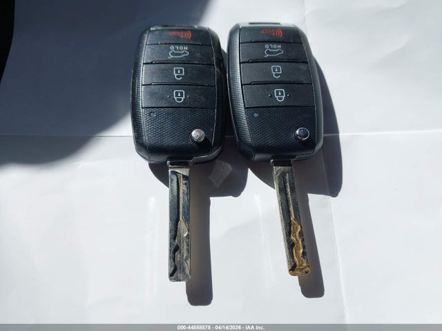 Продаж на аукціоні авто 2015 Kia Soul +, vin: KNDJP3A59F7154458, номер лоту: 44858578
