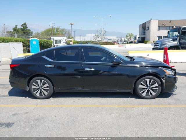1N4BL4EVXMN329296 Nissan Altima Sl Fwd