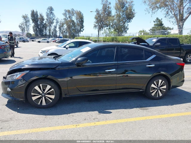 1N4BL4EVXMN329296 Nissan Altima Sl Fwd