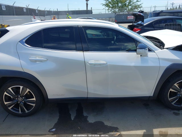 JTHX9JBH1M2038102 Lexus UX 250H