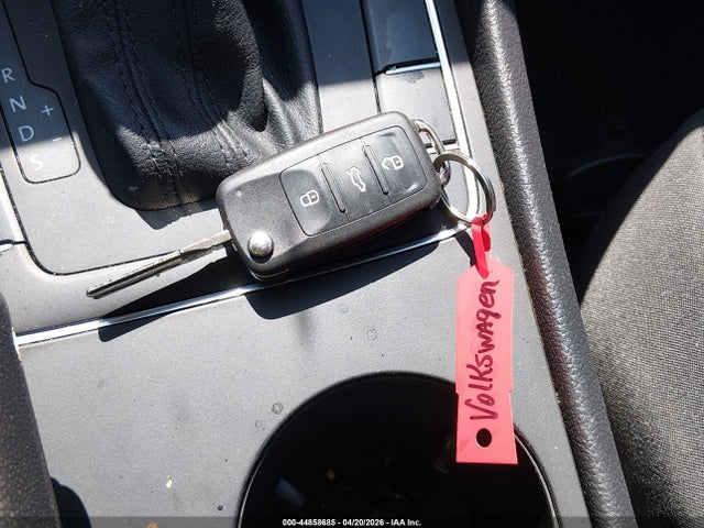 44858685 :رقم المزاد ، 1VWAP7A31CC058989 vin ، 2012 Volkswagen Passat 2.5l S مزاد بيع