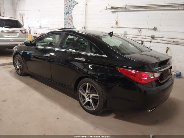 2011 HYUNDAI SONATA 5NPEC4AB3BH174882 Photo 2