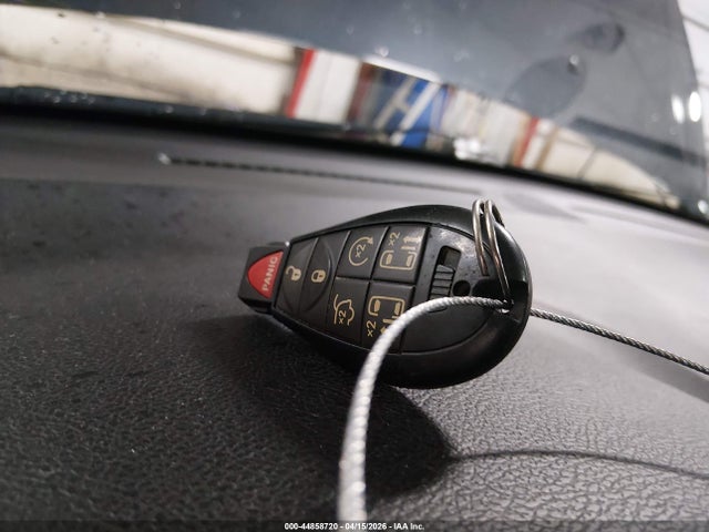44858720 :رقم المزاد ، 2C4RC1CG9DR614702 vin ، 2013 Chrysler Town & Country Touring-l مزاد بيع