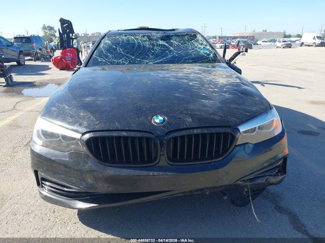 2019 Bmw 530i მანქანა იყიდება აუქციონზე, vin: WBAJA5C52KG900783, აუქციონის ნომერი: 44858732