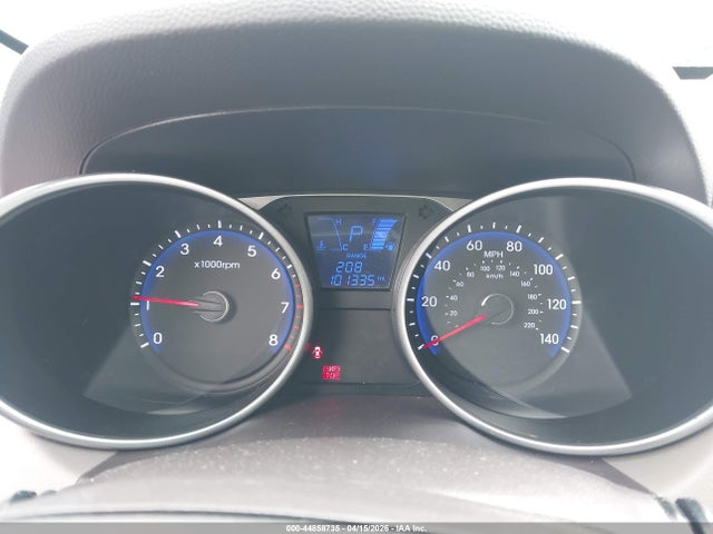 KM8JTCAF0FU070806 Hyundai TUCSON GLS