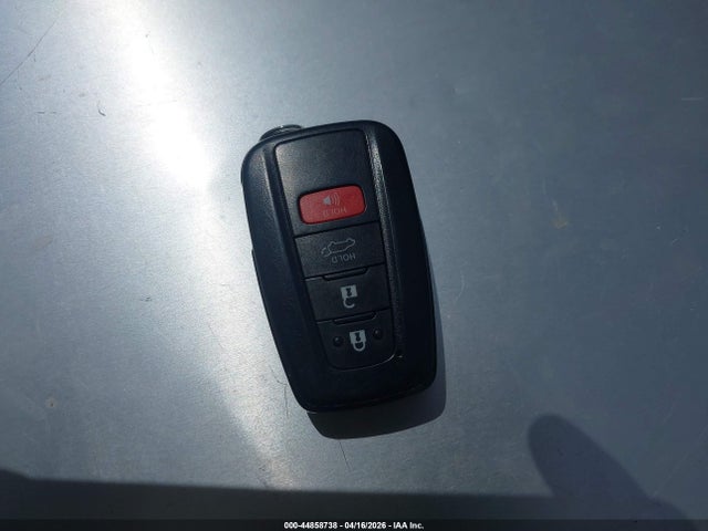 2T3C1RFV4PW299922 Toyota Rav4 Xle Premium