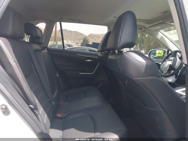 2T3C1RFV4PW299922 Toyota Rav4 Xle Premium